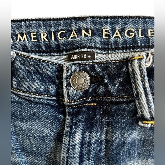AMERICAN Eagle Airflex Slim Straight Leg Jean - Picture 2 of 9